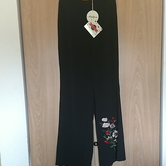 🔴2/$25 SALE NWT 10/14 HP classic Woman wide leg embroidered pant - Picture 3 of 9